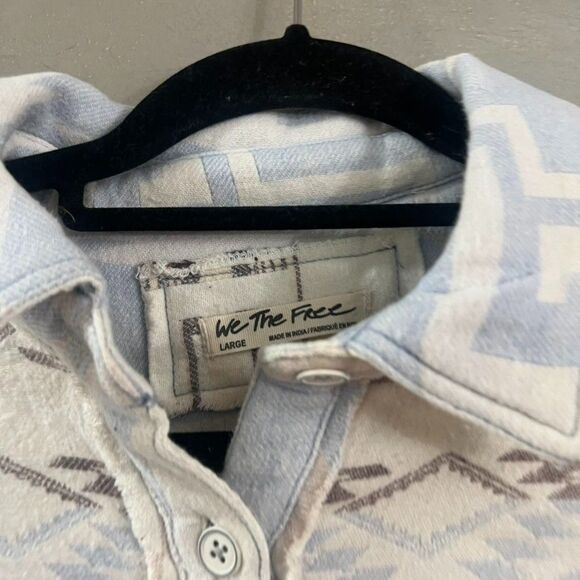 Free People We The Free Arizona Sky Pullover Blue Cream L Large NEW - Picture 3 of 4